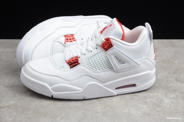 One Kick CT8527-112 Air 4 Jordan Metallic Red 0816